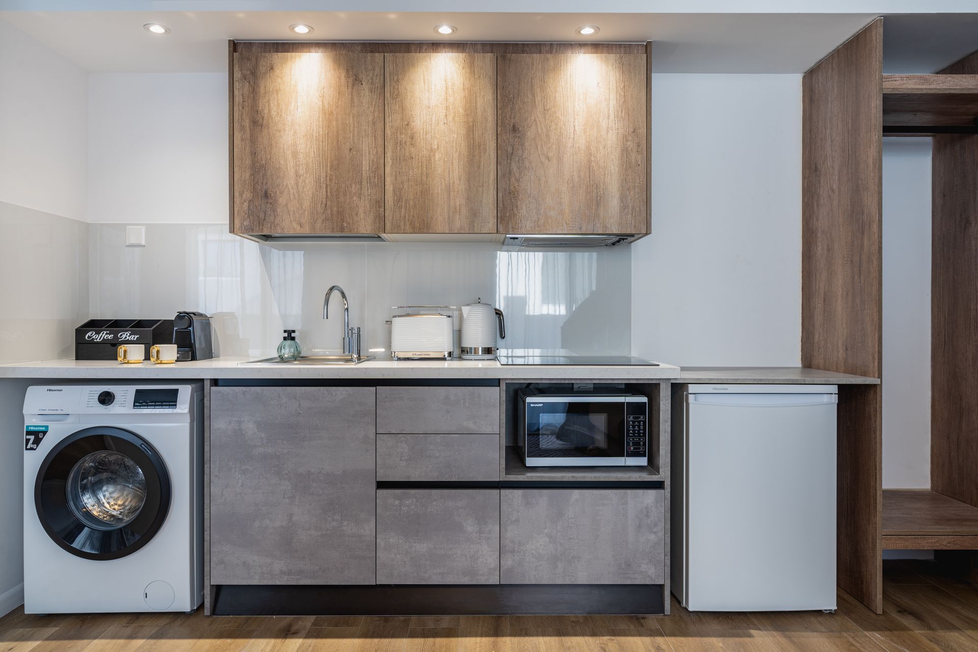 Studio Suite - Bathroom