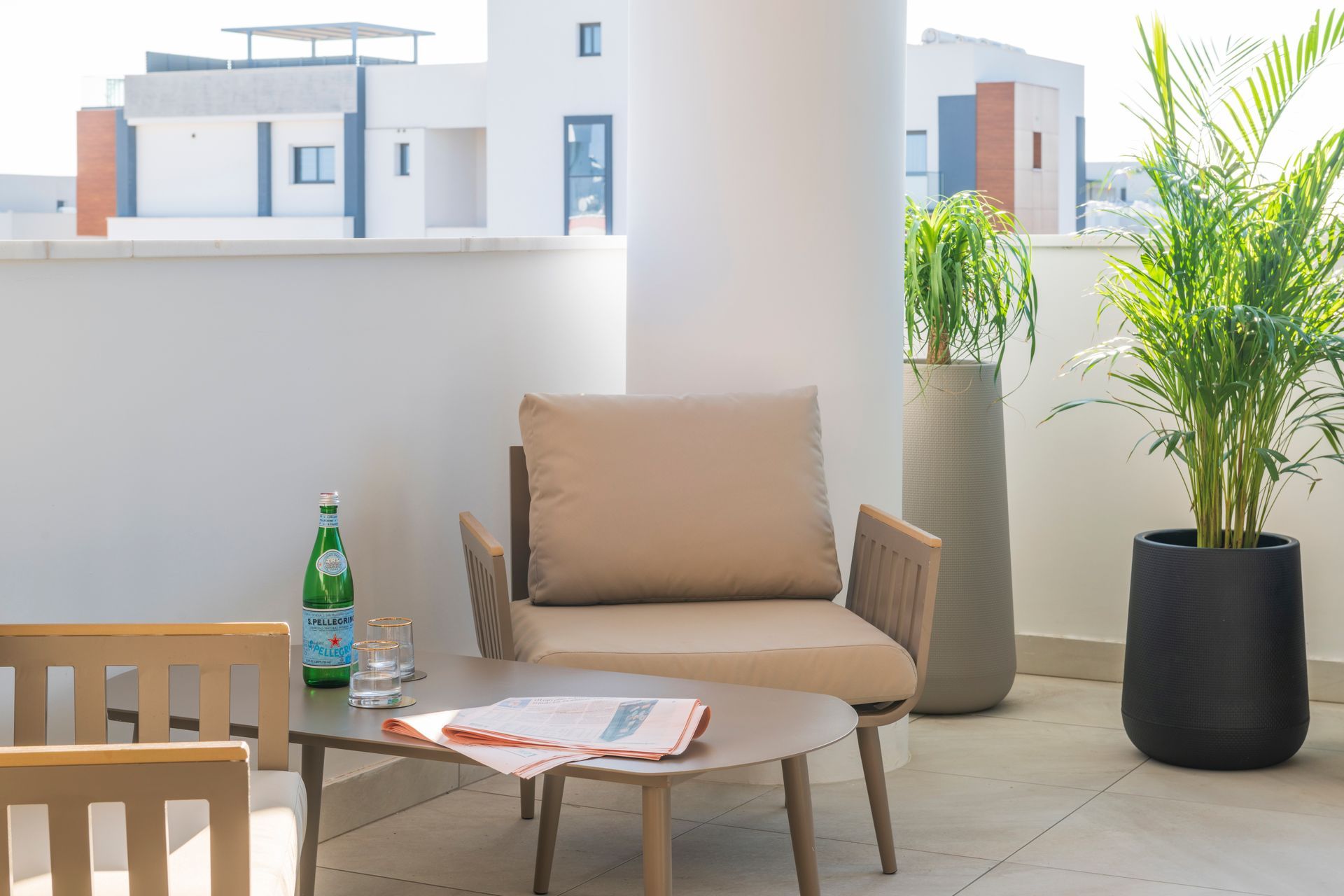 2-Bedroom Suite - Dining Area