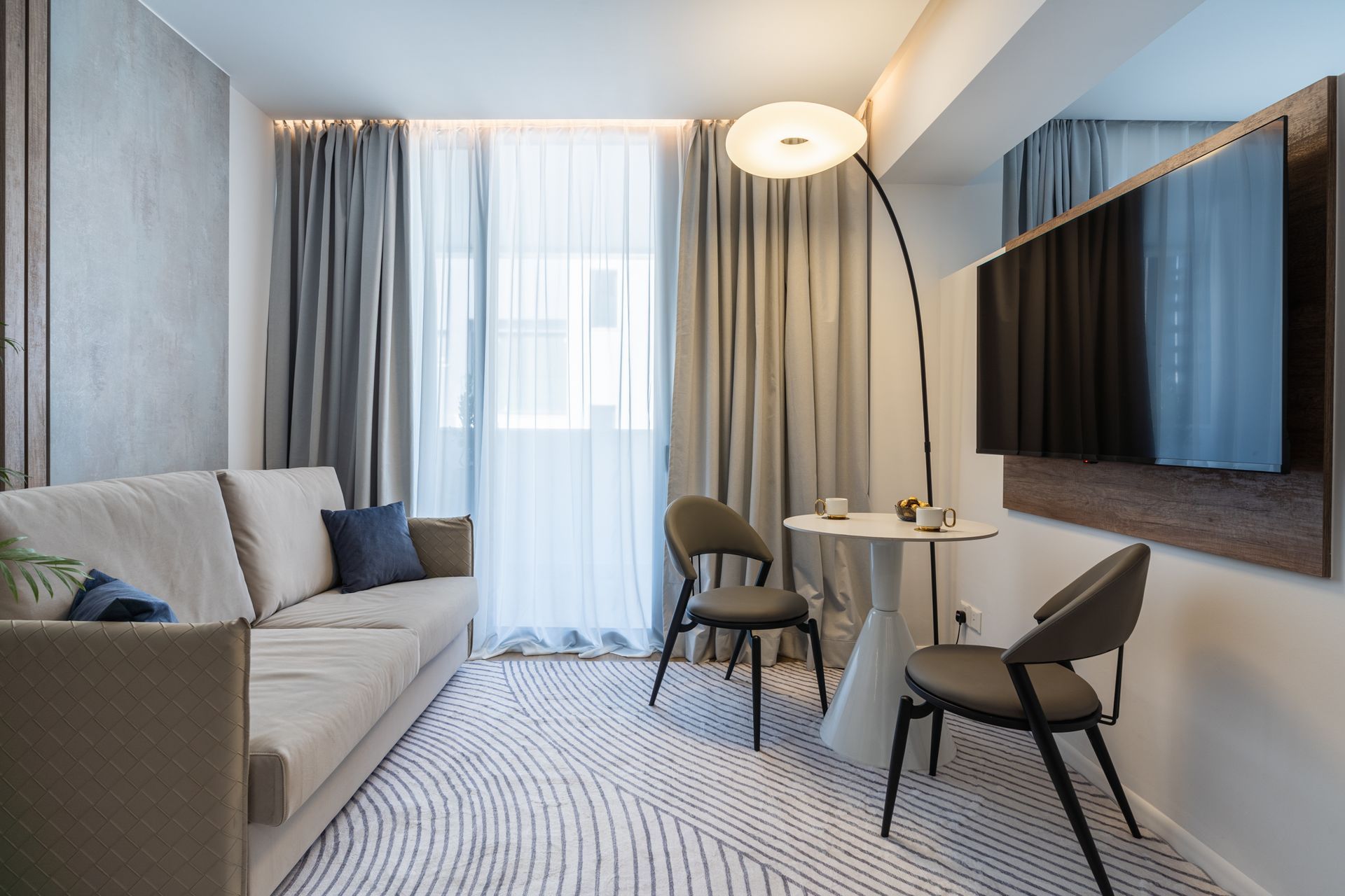 Studio Suite - Kitchen Detail