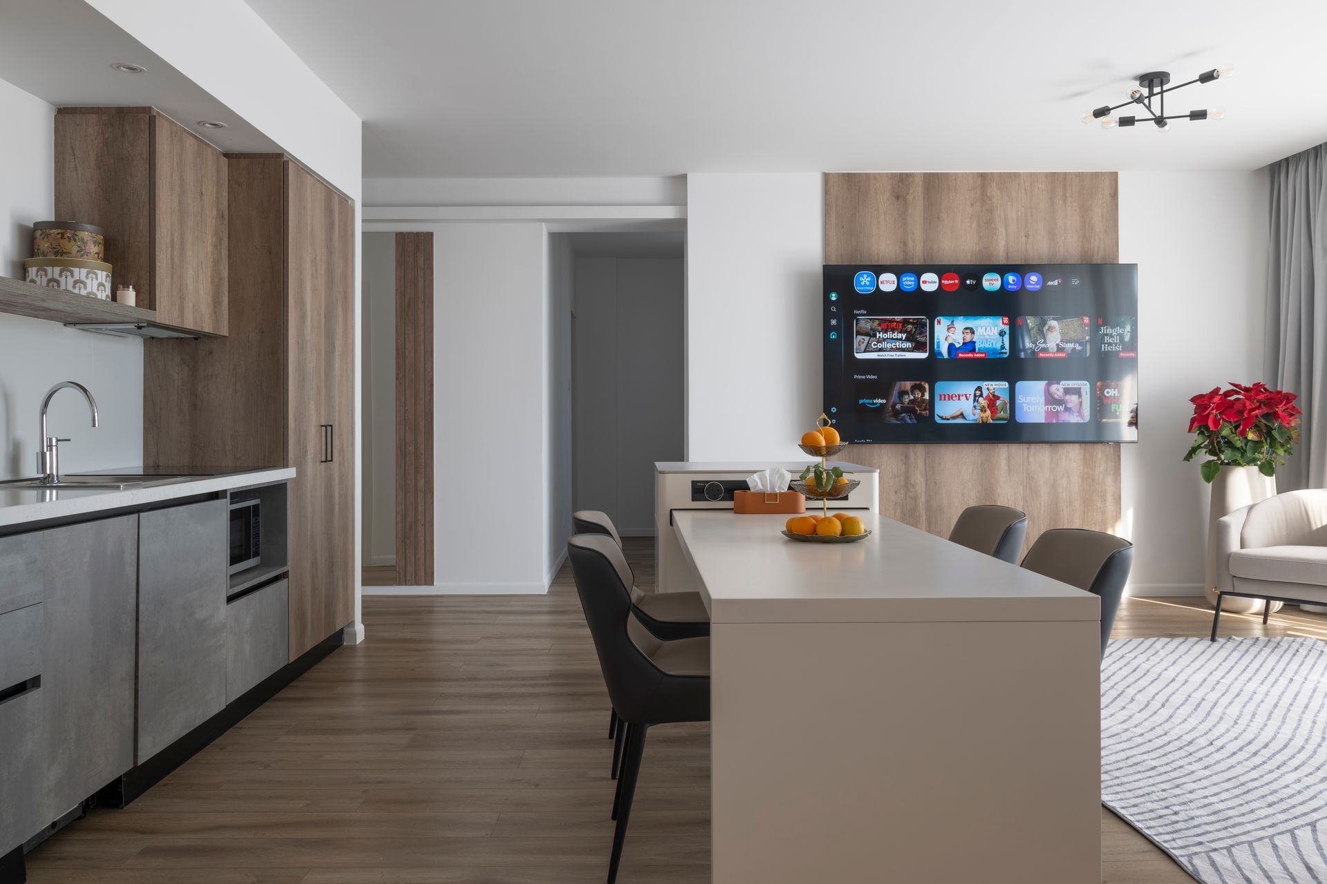 2-Bedroom Suite - Walk-in Shower